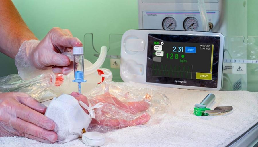 Newborn Care in Ahmedabad | Baby Monitoring & Neonatal Care